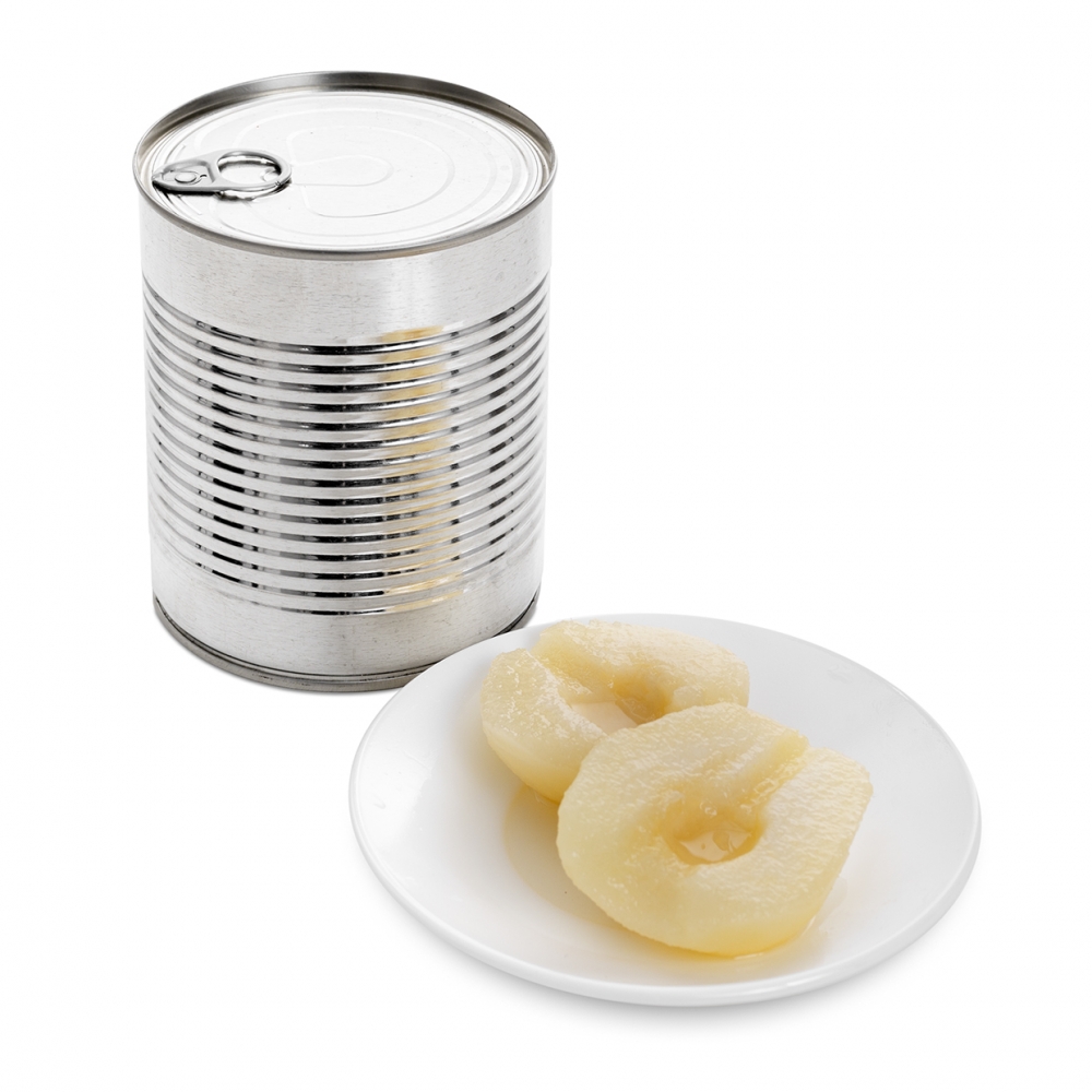 Imagen en la que se ve un bote de pera en almíbar