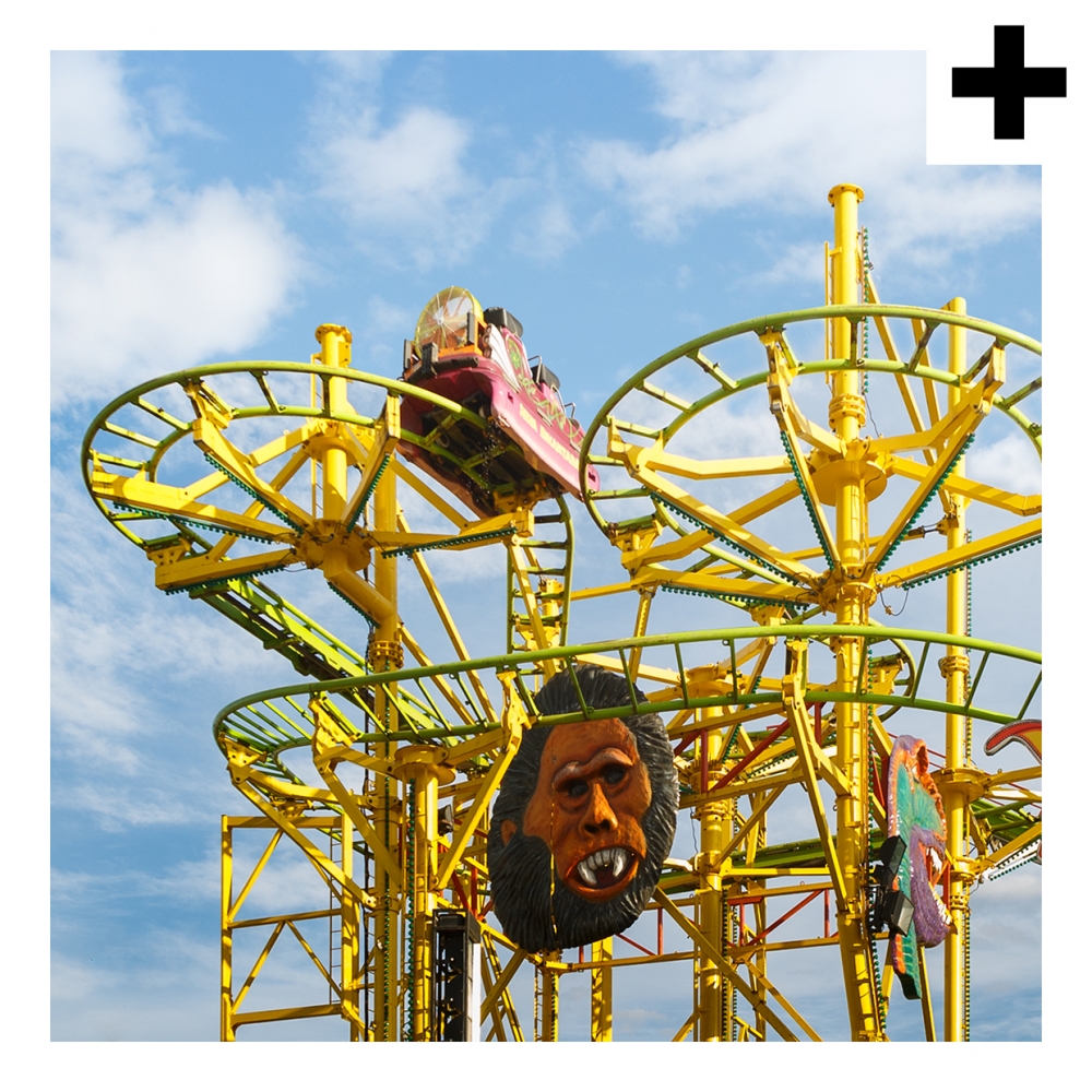 Imagen en la que se ve el plural del concepto montaña rusa