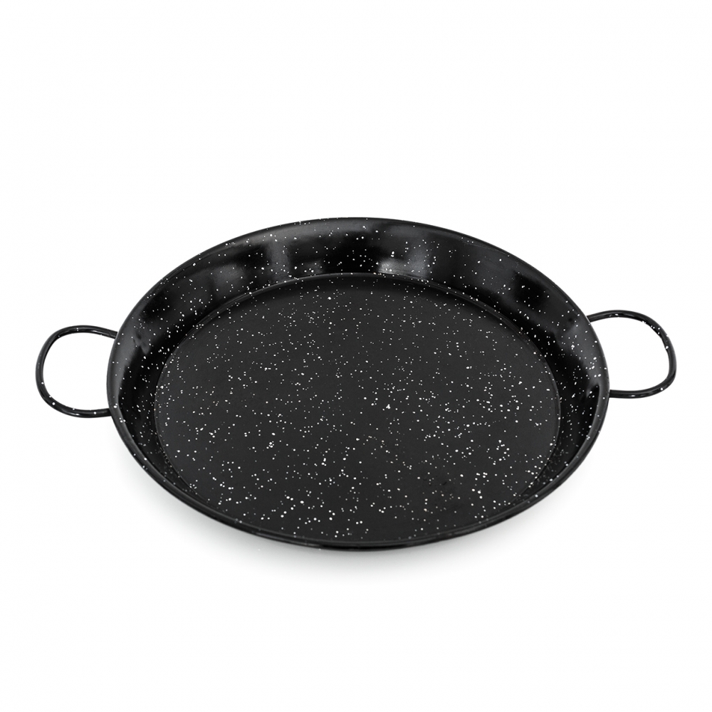 Imagen en la que se ve una paellera