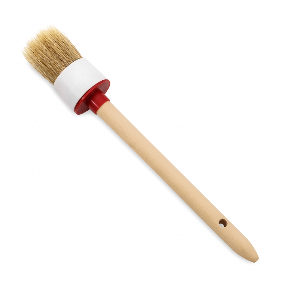 Imagen en la que se ve una brocha redonda