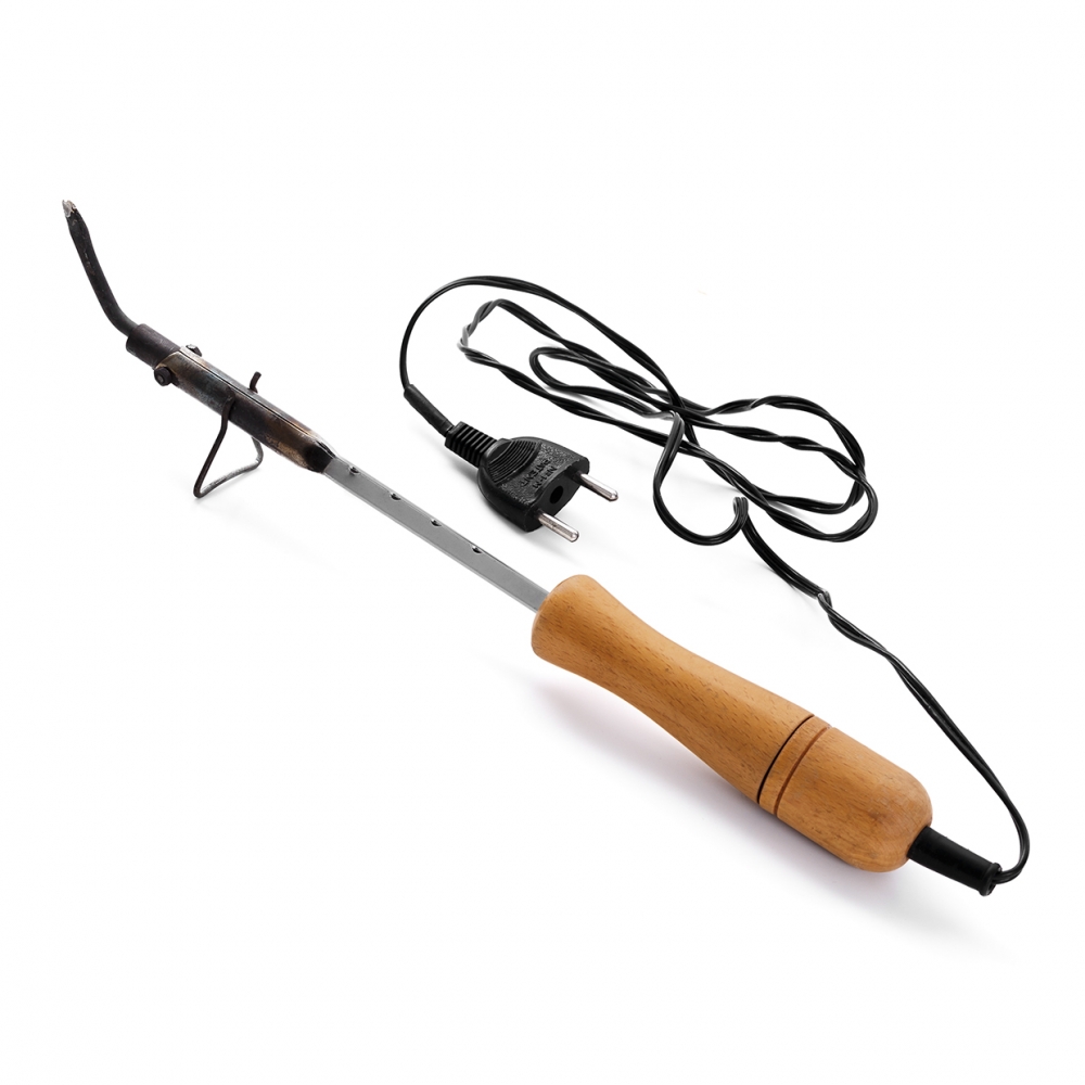 Imagen en la que se ve un soldador