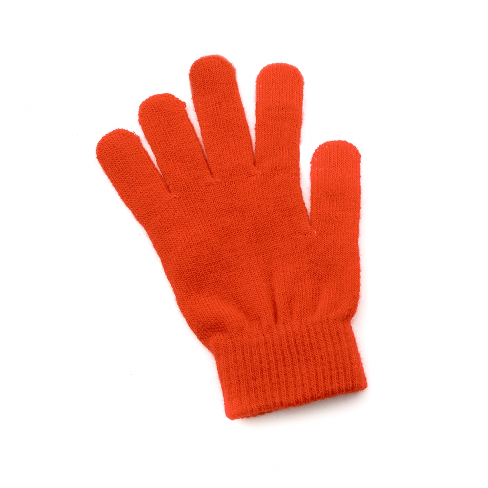 Imagen en la que se ve un único guante de color naranja