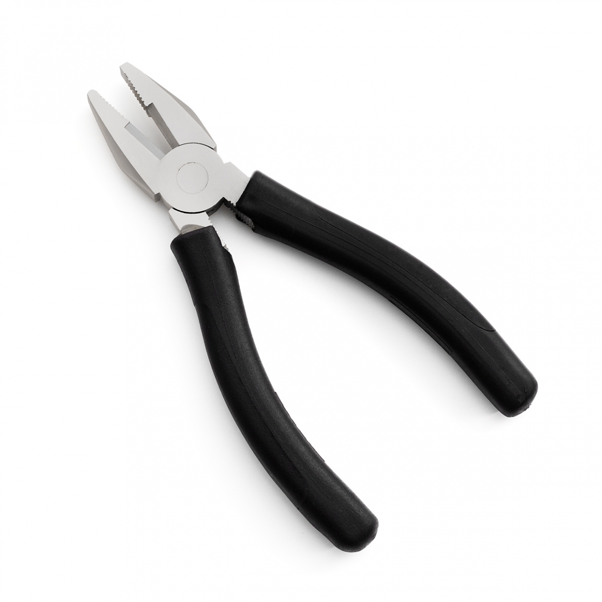 Imagen en la que se ve un alicate