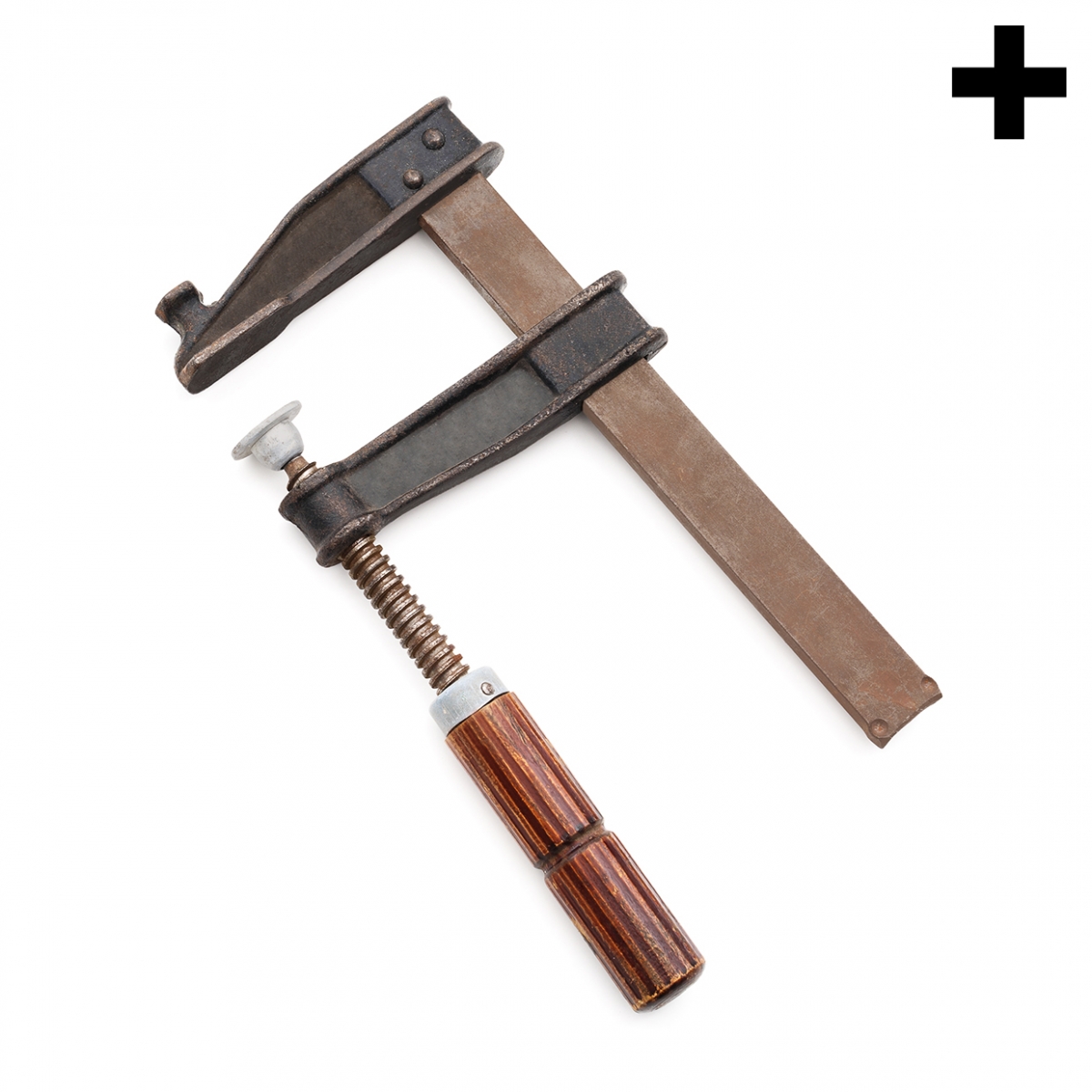 Imagen en la que se ve el plural del concepto herramienta gato