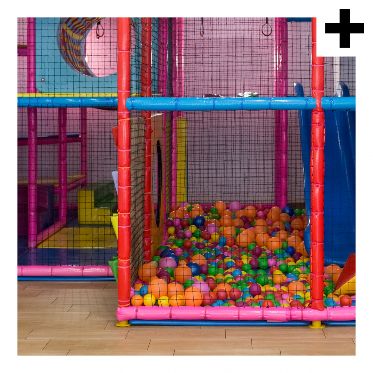 Imagen en la que se ve el plural del concepto parque de bolas