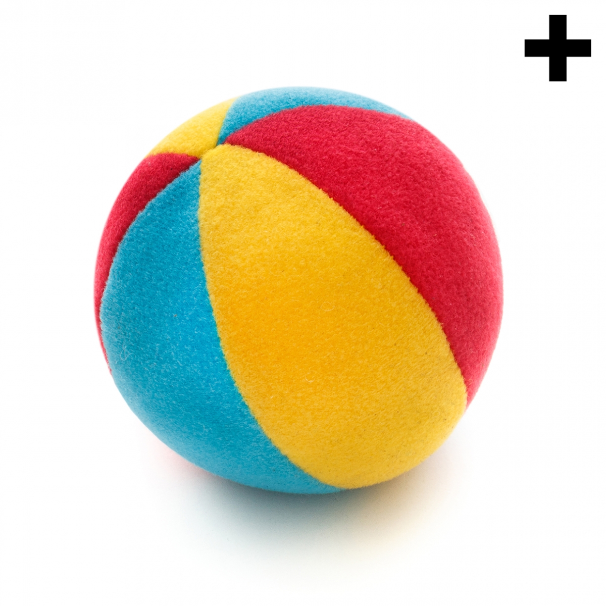 Imagen en la que se ve una pelota de espuma