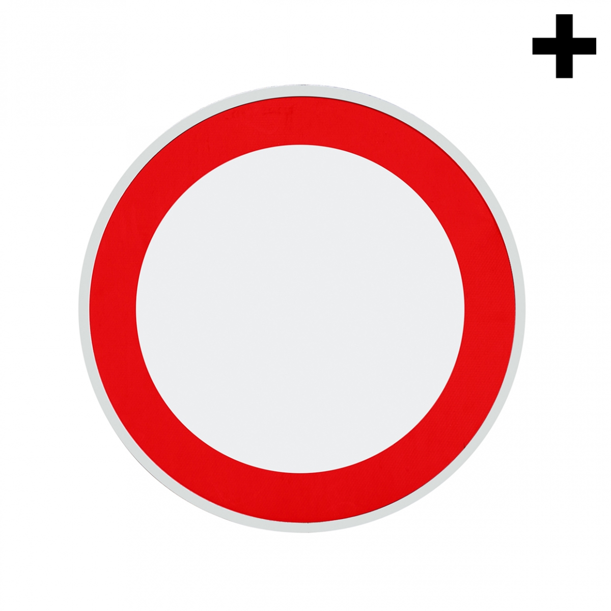 Imagen en la que se ve el plural del concepto señal de circulación prohibida