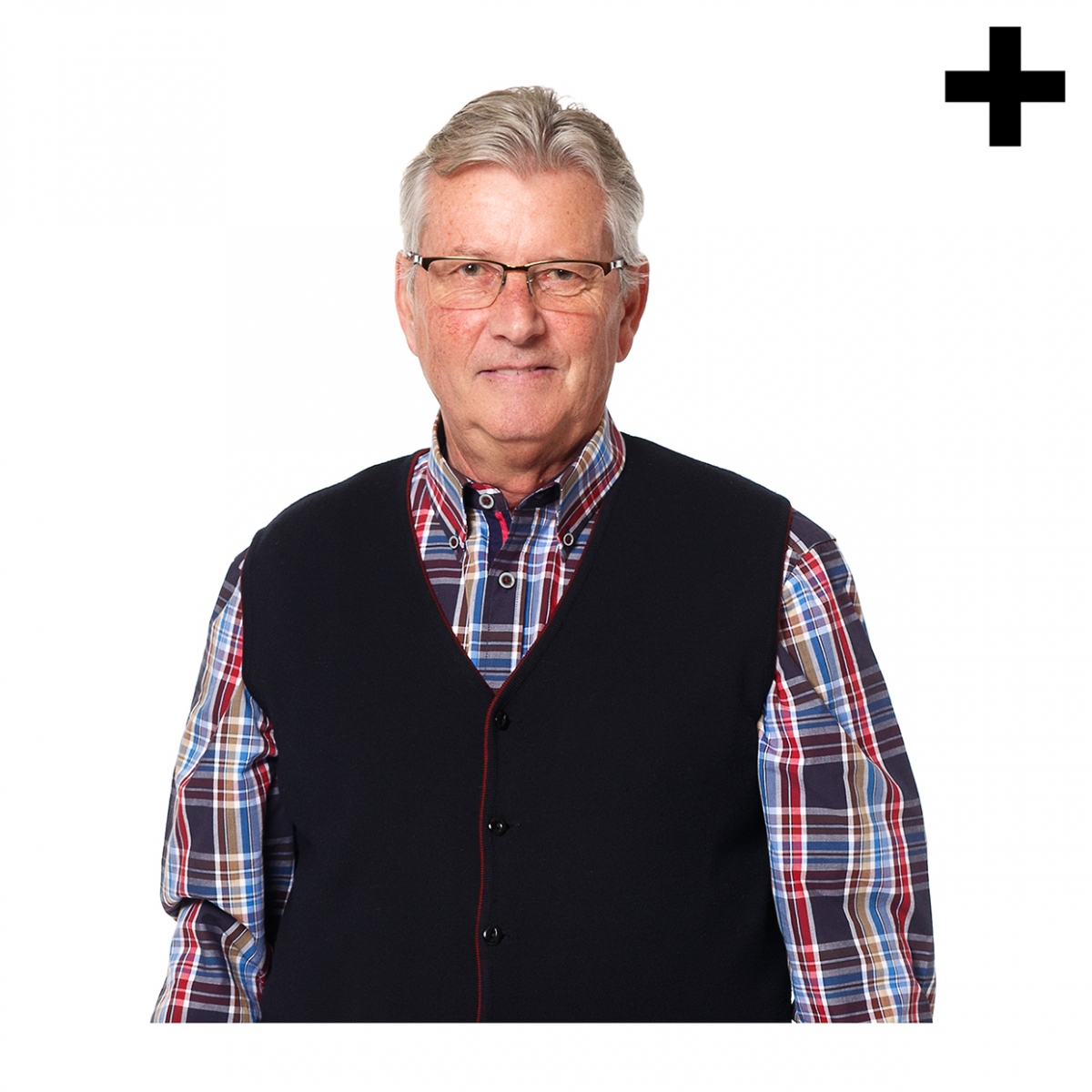 Imagen en la que se ve una persona mayor de medio cuerpo