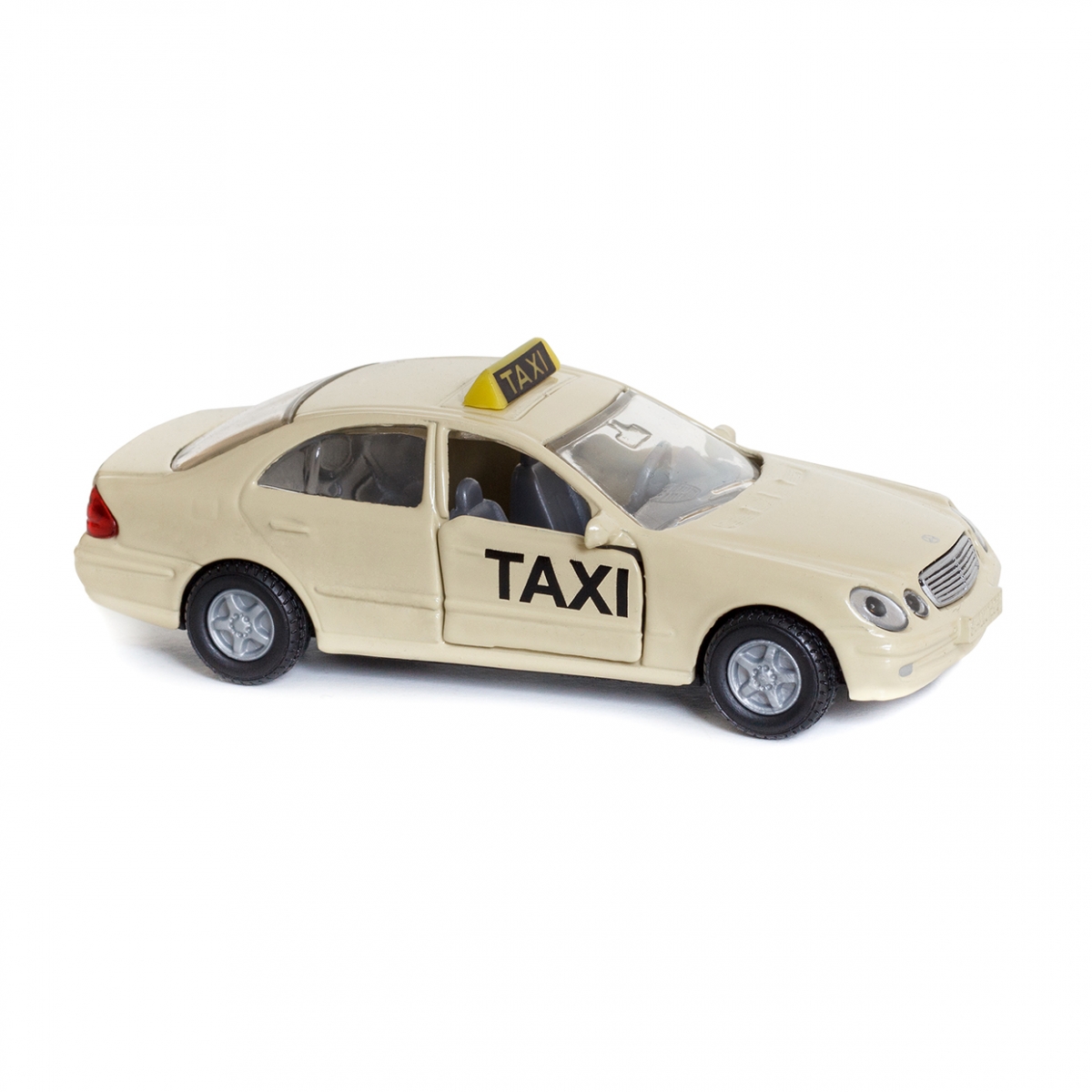 Imagen en la que se un taxi en perspectiva lateral