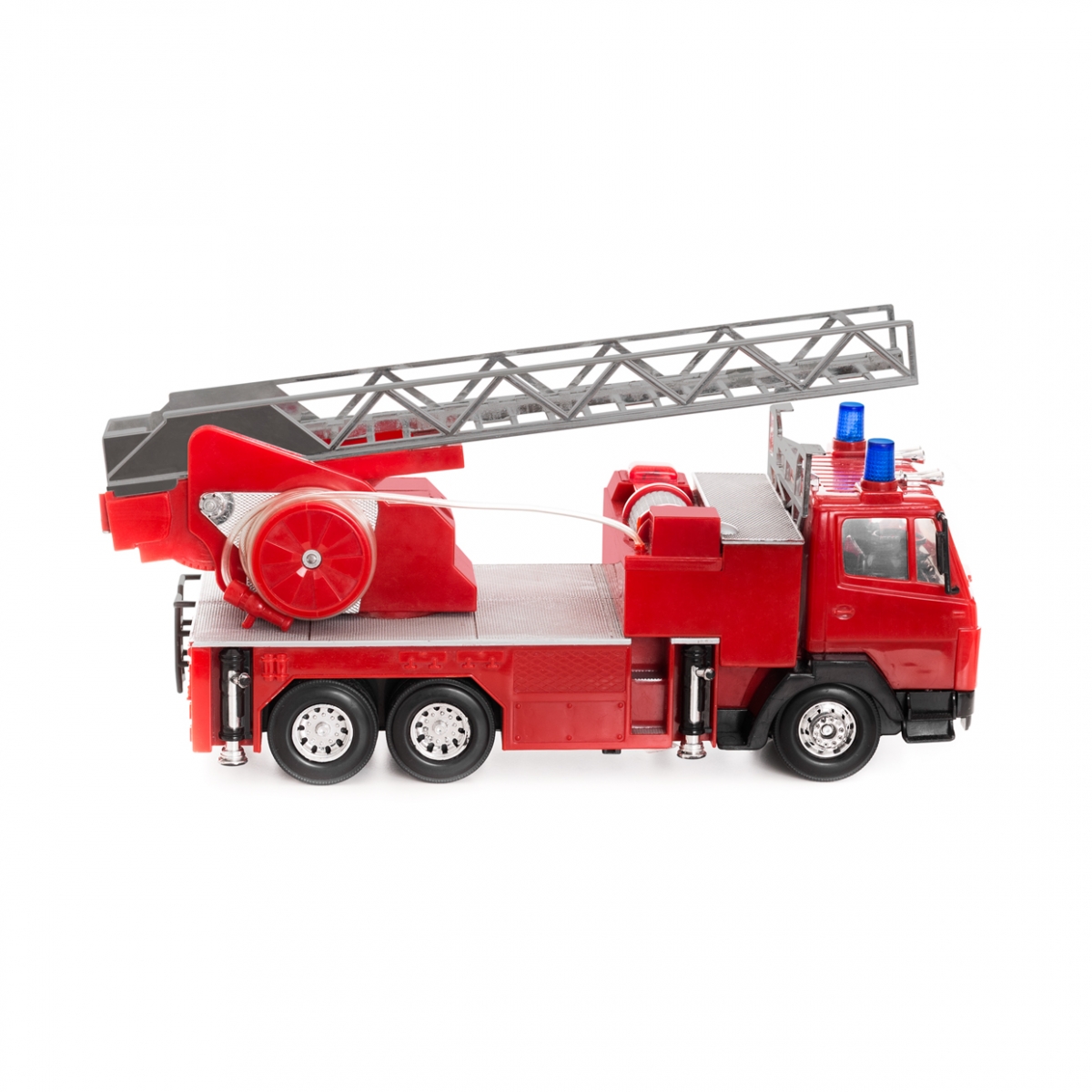 Imagen en la que se ve un camión de bomberos