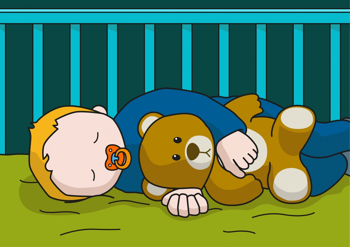 En la escena, se observa un bebé tumbado en la cuna durmiendo y agarrado a un oso de peluche.