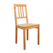 Imagen en la que se ve una silla de madera